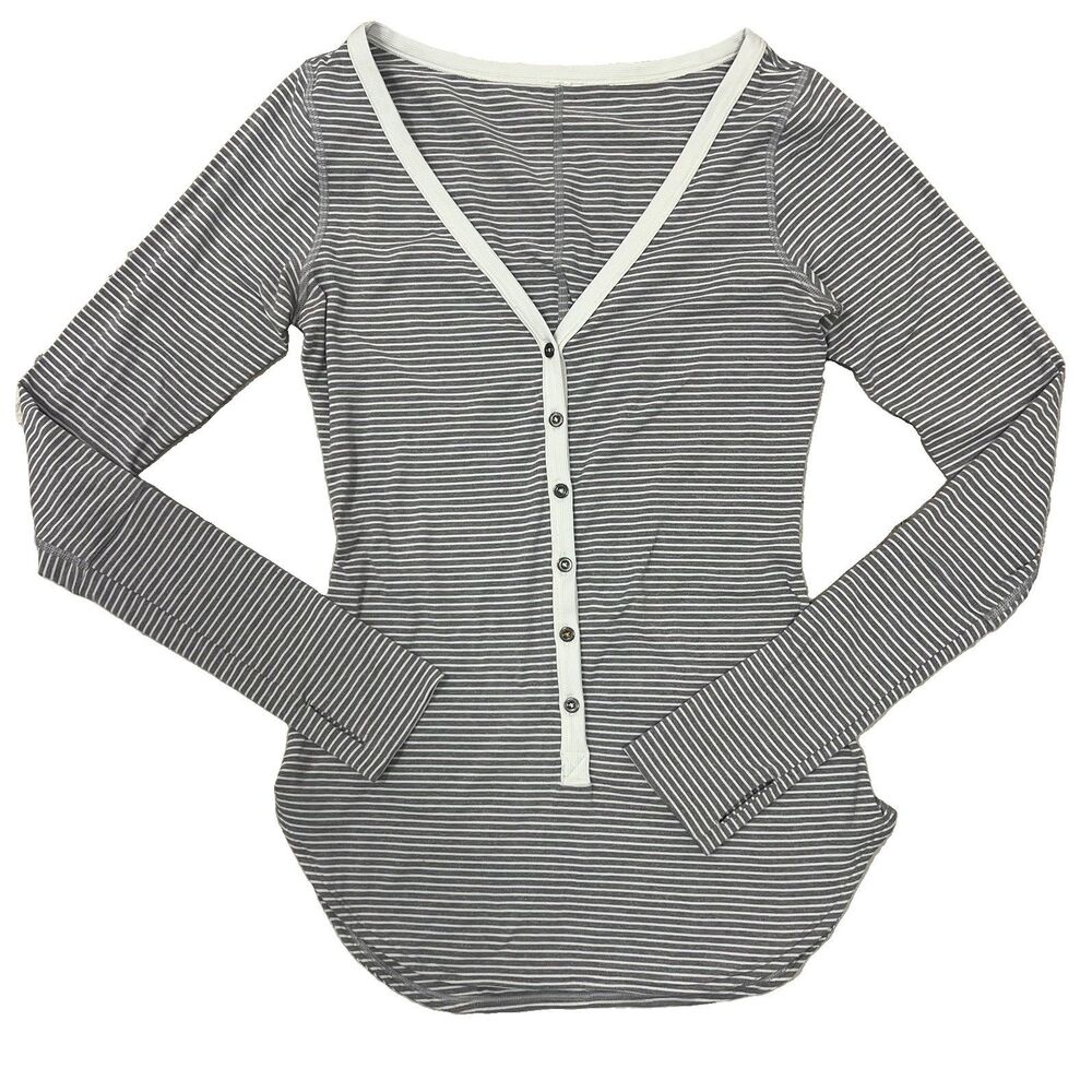 Lululemon Awesoma Henley Hyper Stripe Heathered Slate Ghost Top Women’s Size 6